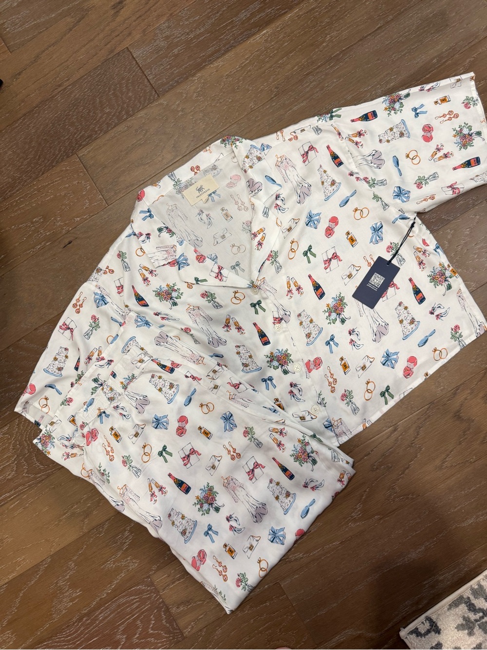 Printfresh White Cotton Pajama Top with Pink Floral Accents